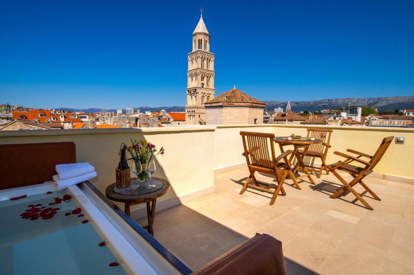 Terazza Grande In Diocletian Tower *