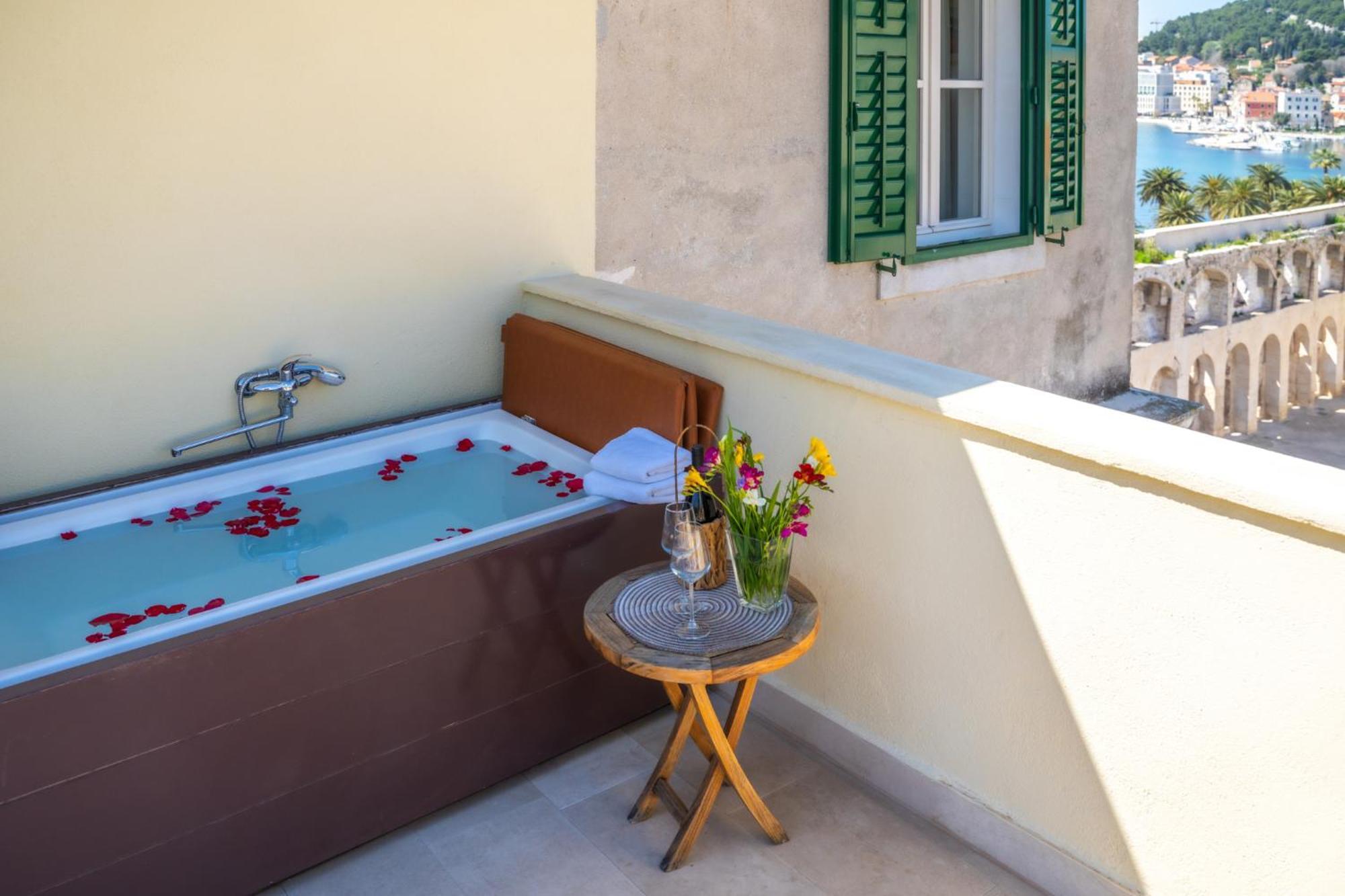 Terazza Grande In Diocletian Tower Apartment Split