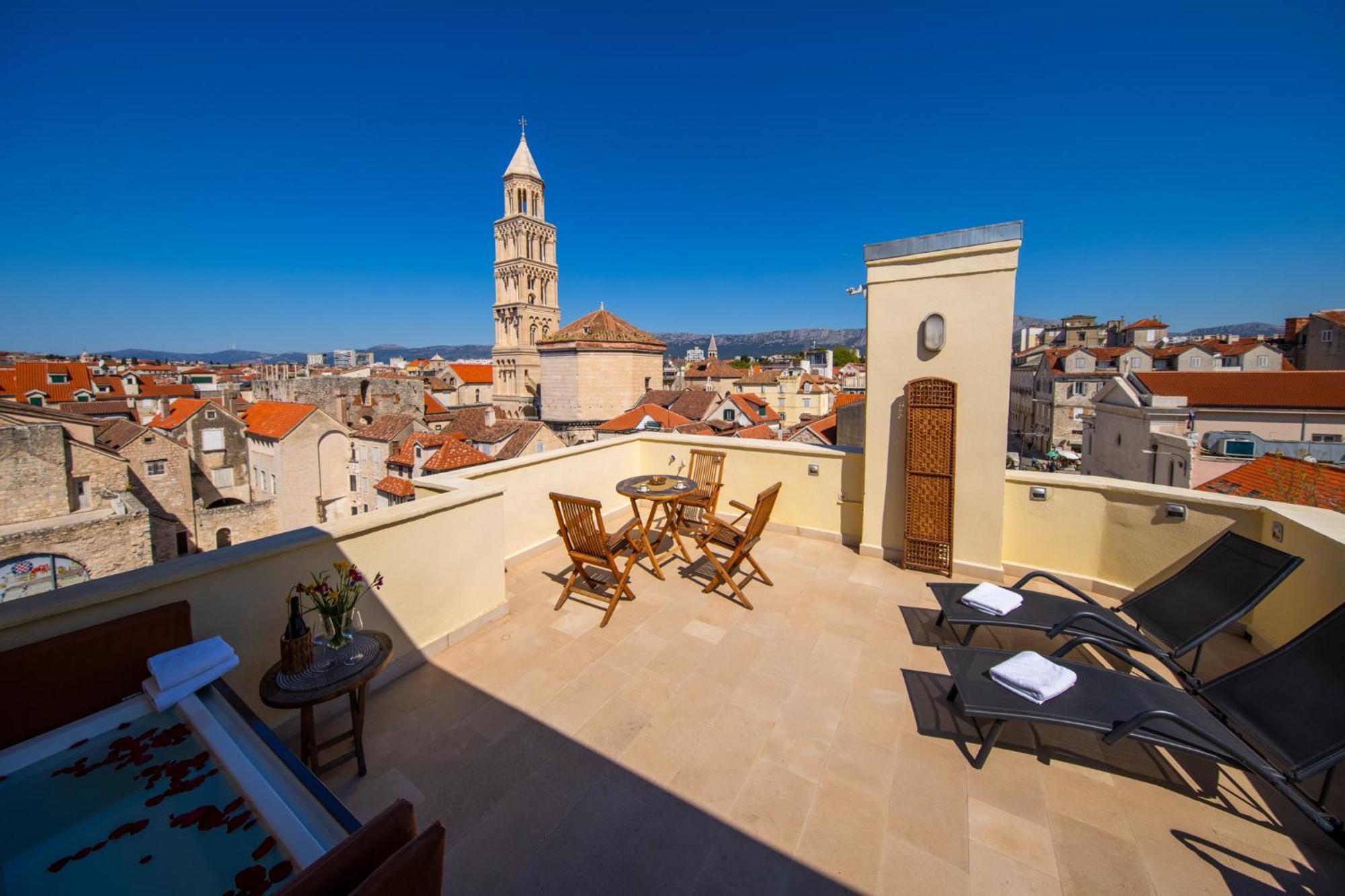 Terazza Grande In Diocletian Tower