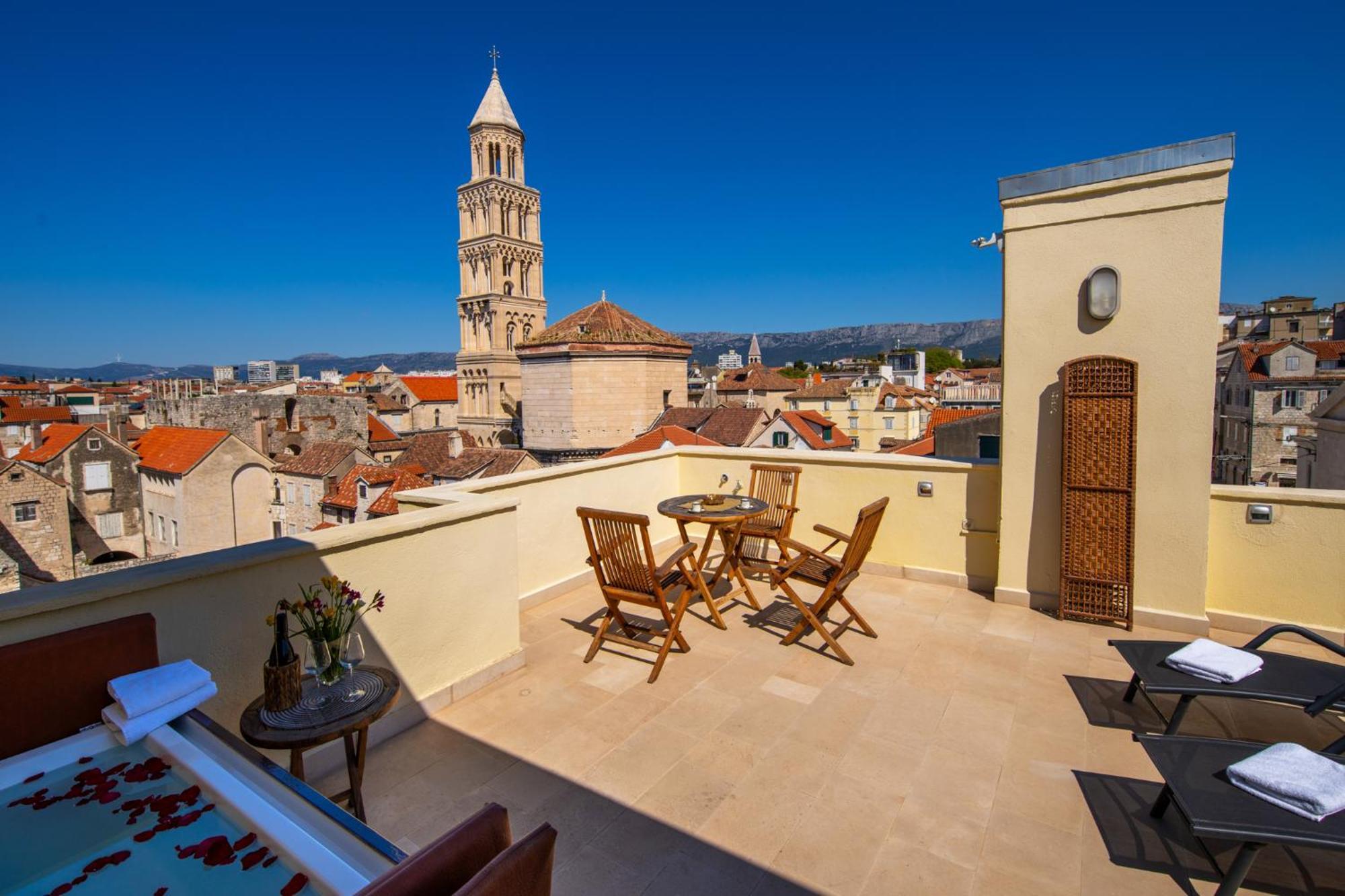 Terazza Grande In Diocletian Tower Apartment *