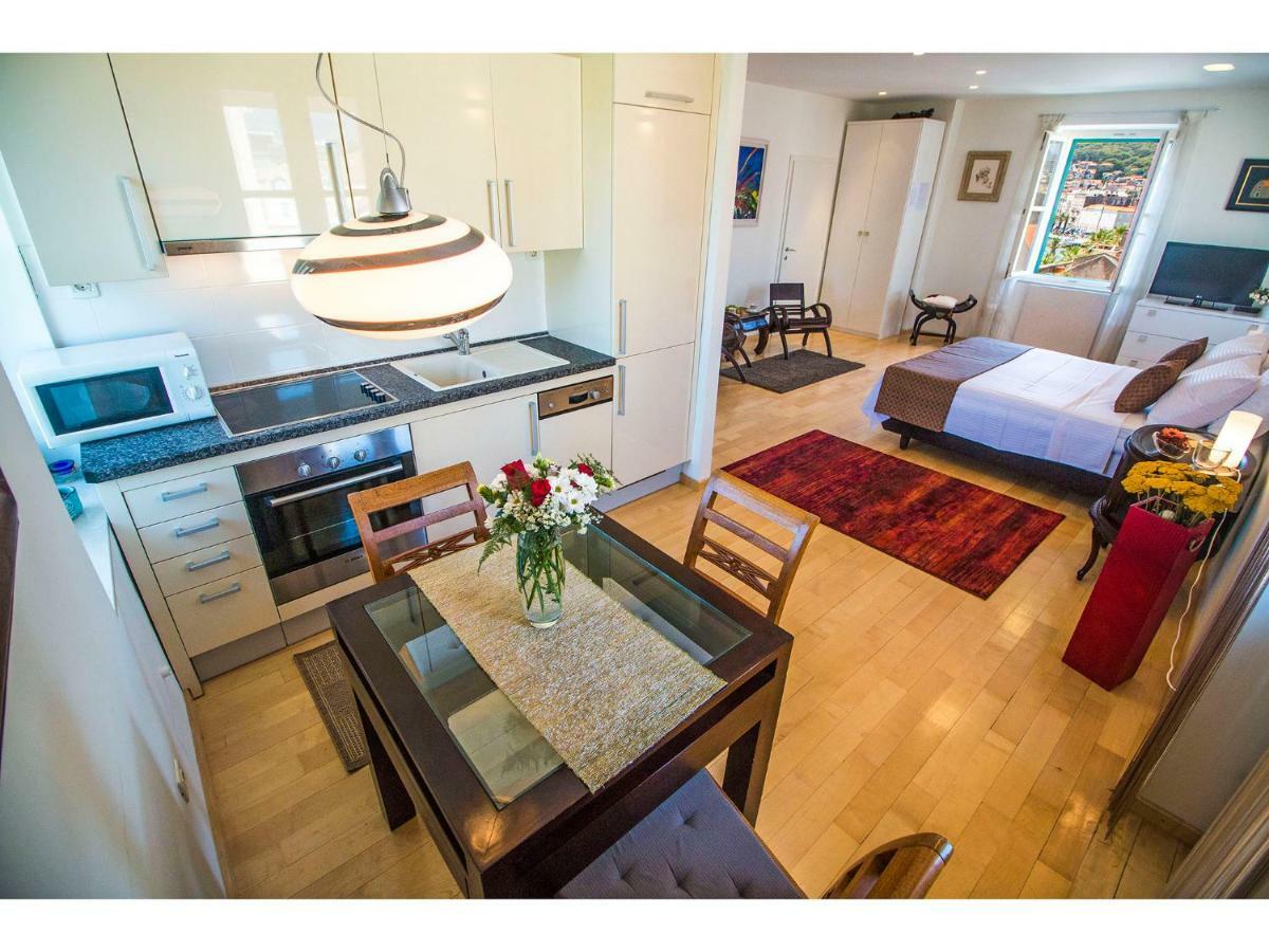 Terazza Grande In Diocletian Tower Apartment *