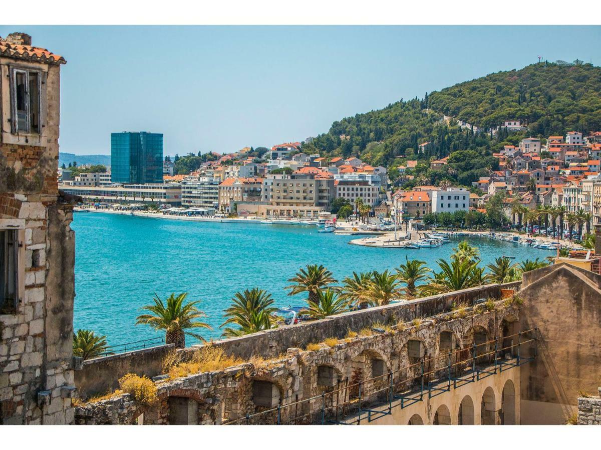 Terazza Grande In Diocletian Tower Apartment Split